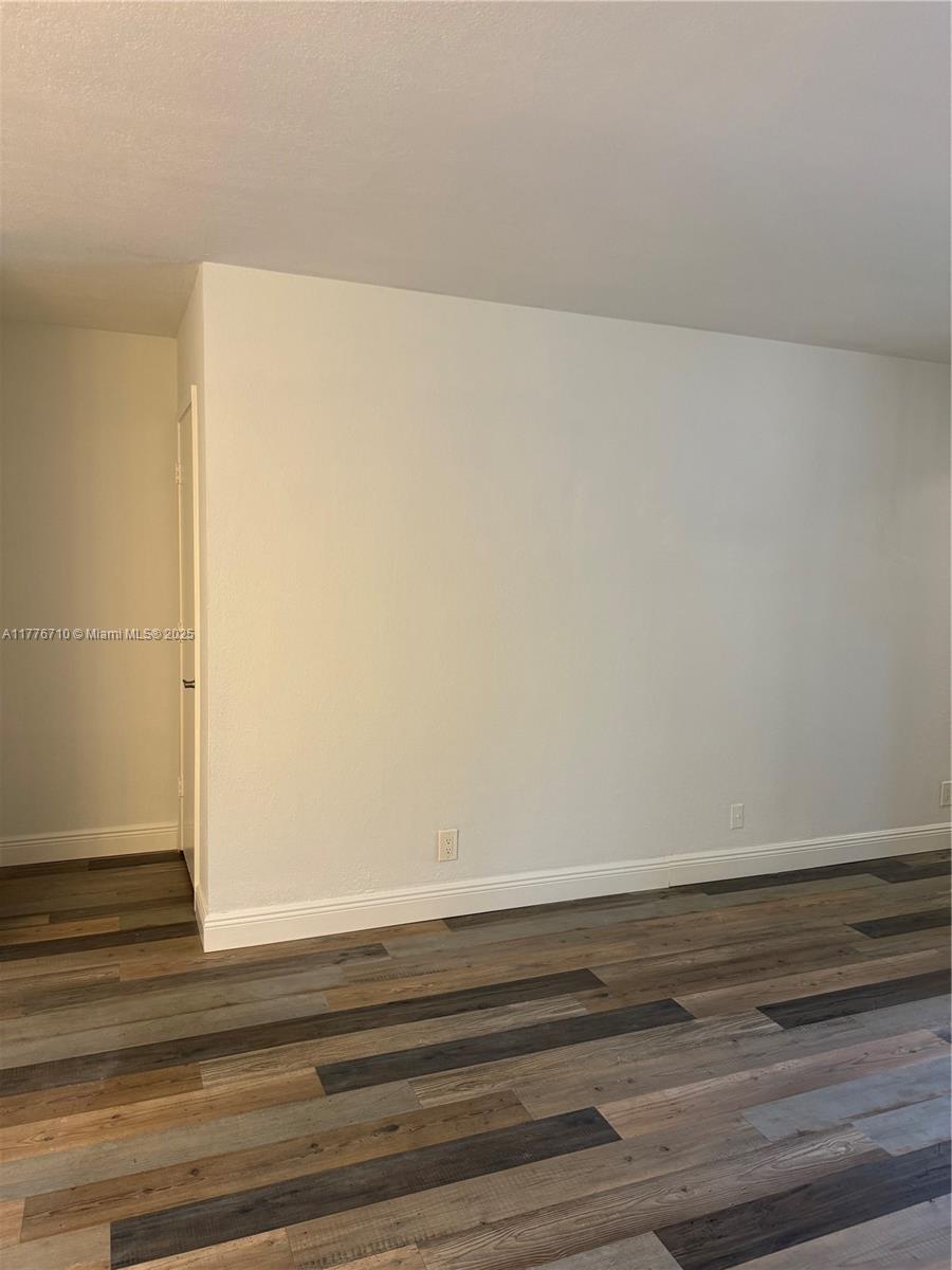 103 Gardens Drive, Unit 103 Pompano Beach, FL 33069 - Photo 24 of 28