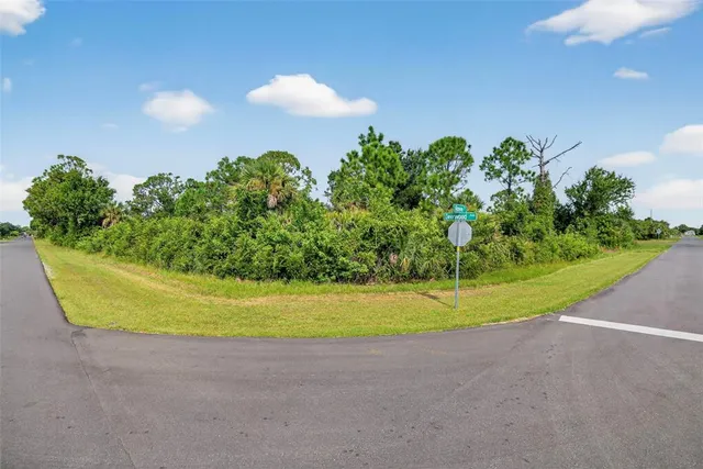 $55,000 | 10382 Deerwood Avenue, Englewood, FL 34224