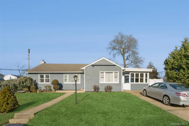 $699,000 | 1871 Relyea Drive, Merrick, NY 11566