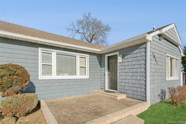 $699,000 | 1871 Relyea Drive, Merrick, NY 11566