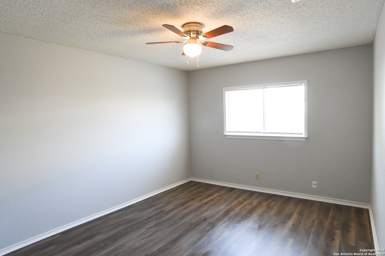 6131 Ashley Spring San Antonio, TX 78244 - Photo 8 of 11