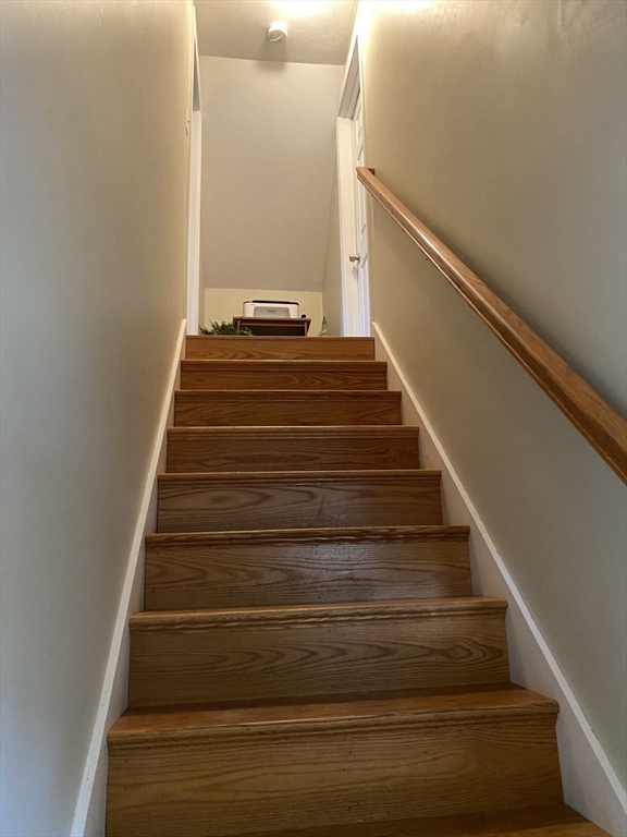 28 Glen Road Holbrook, MA 02343 - Photo 14 of 28 Gallery Image 14