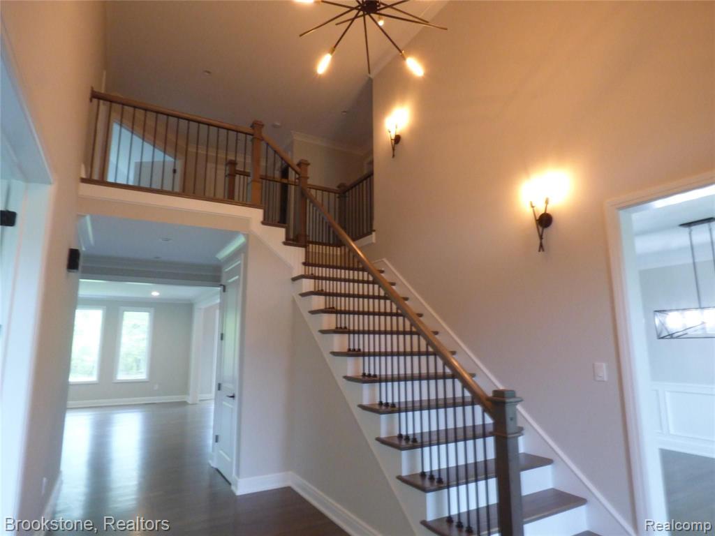 4570 Pickering Road Bloomfield Hills, MI 48301 - Photo 12 of 17