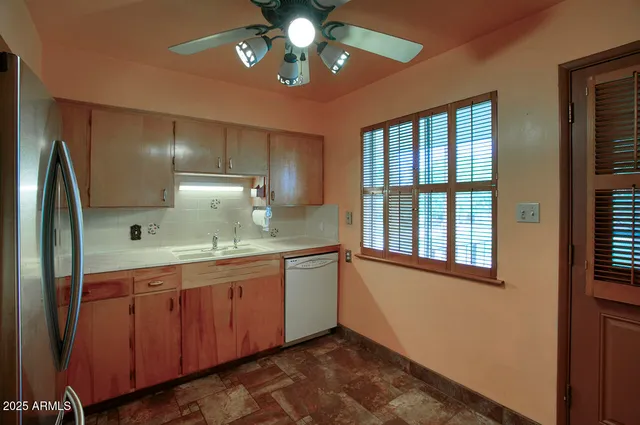 $229,900 | 101 East Palm Lane, Unit C, Phoenix, AZ 85004