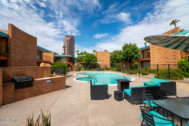 $229,900 | 101 East Palm Lane, Unit C, Phoenix, AZ 85004