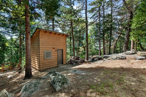 $550,000 | 52230 Sylvan Way, Idyllwild, CA 92549