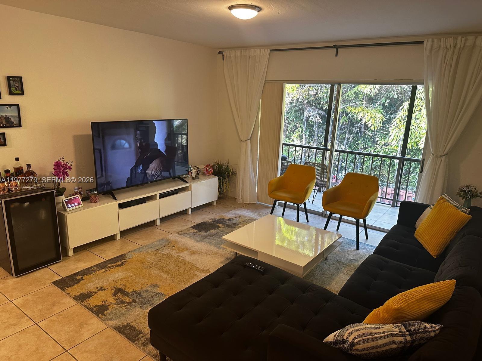 7951 Southwest 104th Street, Unit 210D Miami, FL 33156 - Photo 5 of 15