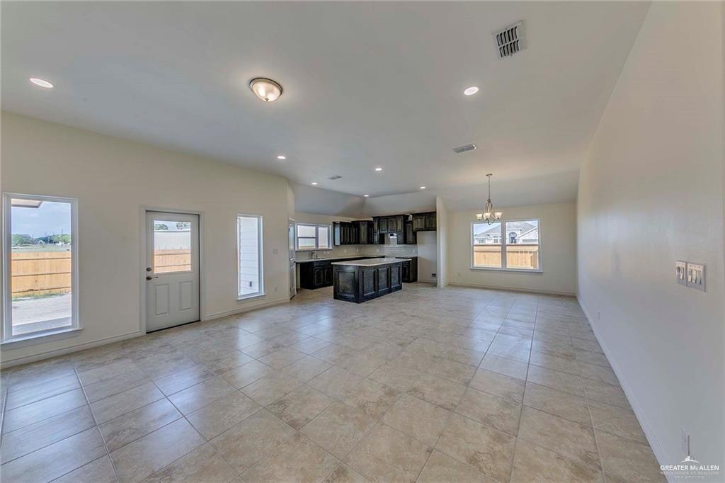 7507 North 55th Lane McAllen, TX 78573 - Photo 3 of 19