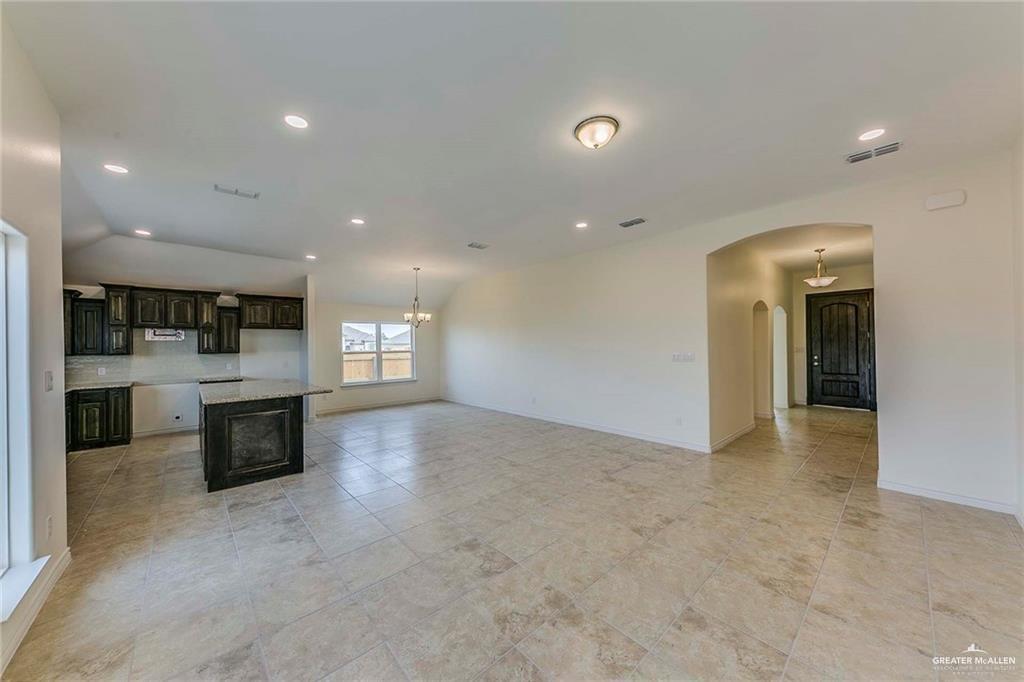 7507 North 55th Lane McAllen, TX 78573 - Photo 4 of 19