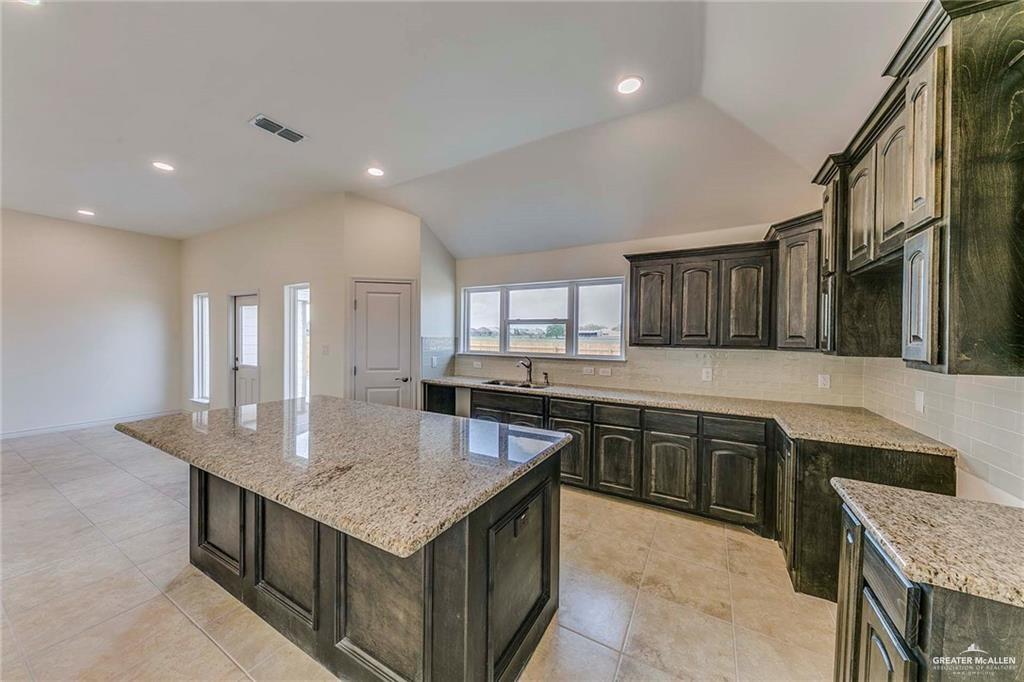 7507 North 55th Lane McAllen, TX 78573 - Photo 8 of 19