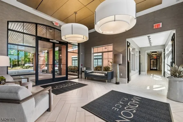 $889,000 | 33 Green Village Road, Unit 3302, Madison, NJ 07940