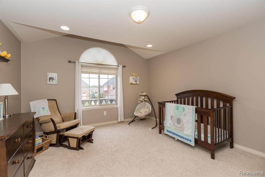 1391 Traceky Drive Rochester Hills, MI 48306 - Photo 25 of 47