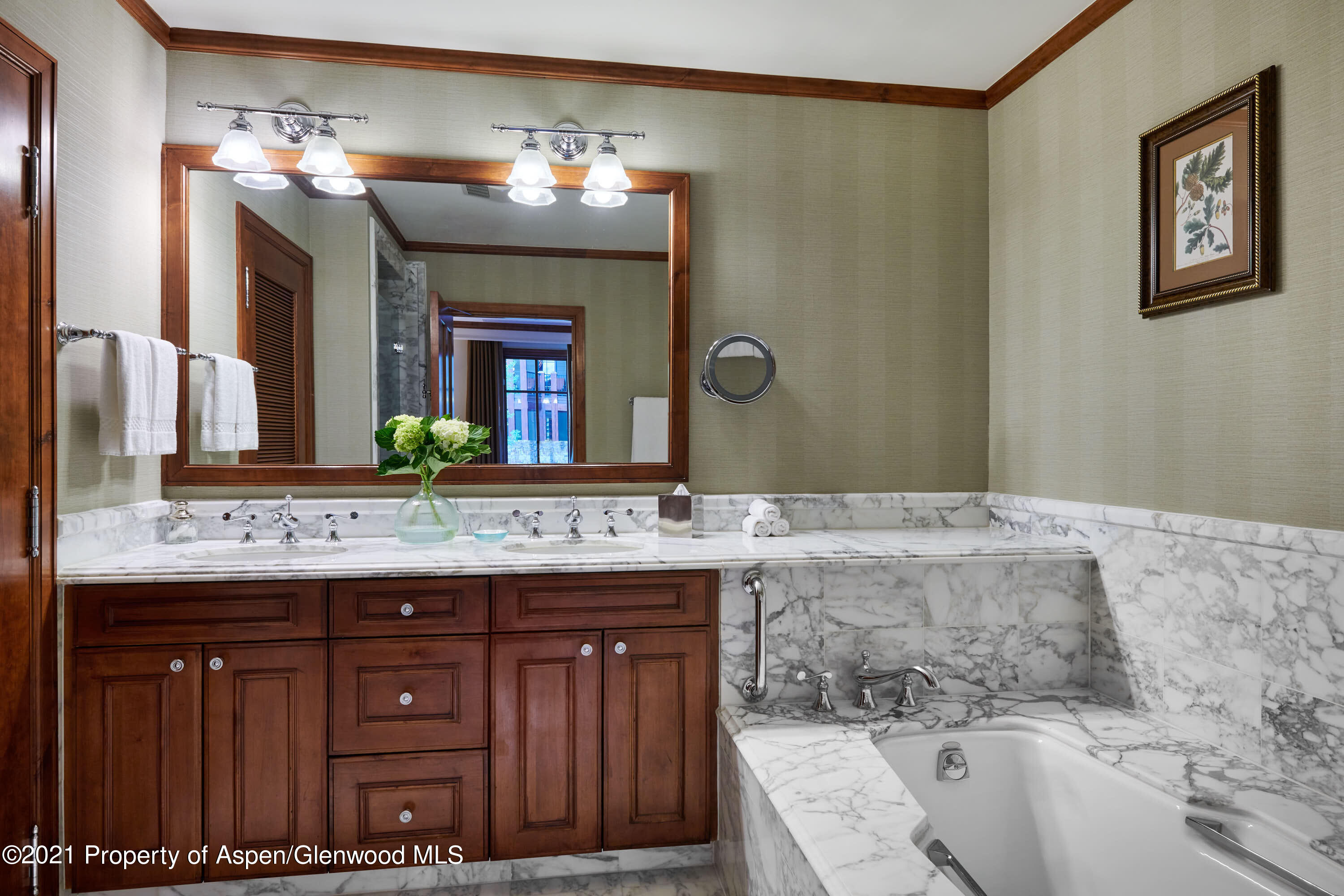 39 Boomerang Road, Unit 82102 Aspen, CO 81611 - Photo 7 of 11 RitzCarlton_0009_WEB