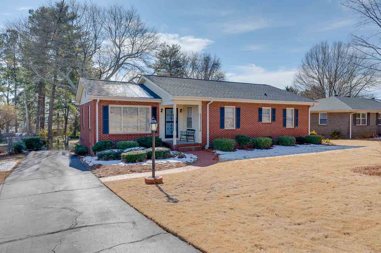 206 Hillside Drive Greer, SC 29651 - Photo 1 of 36