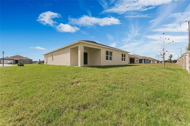 $2,000 | 511 Auburn Grove Terrace, Auburndale, FL 33823