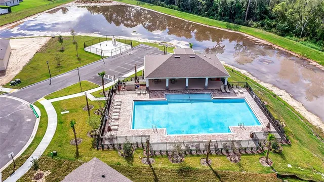 $2,000 | 511 Auburn Grove Terrace, Auburndale, FL 33823