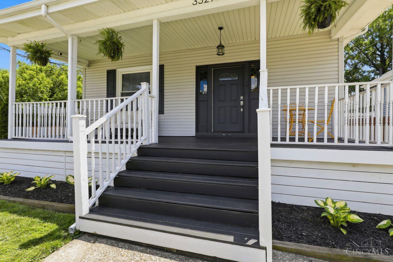 3329 Brotherton Road Cincinnati, OH 45209 - Photo 4 of 41