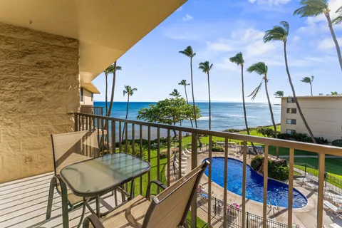 $550,000 | 250 Hauoli Street, Unit 415, Wailuku, HI 96793