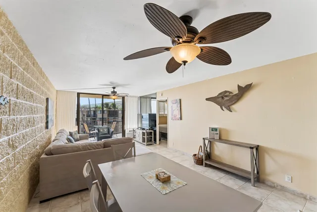 $550,000 | 250 Hauoli Street, Unit 415, Wailuku, HI 96793