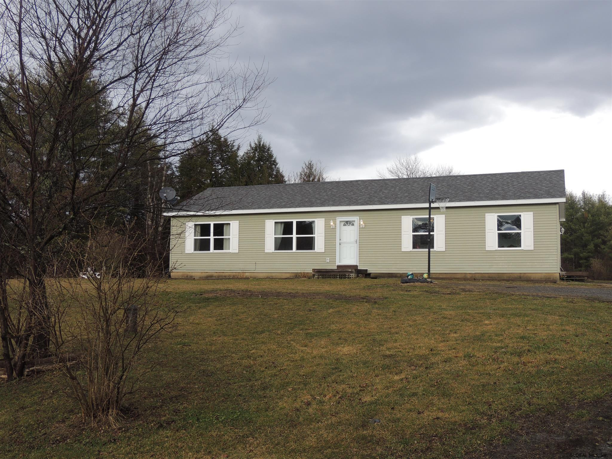 1558 Carlton Road Hampton, NY 12887 - Photo 2 of 24 Photo 2
