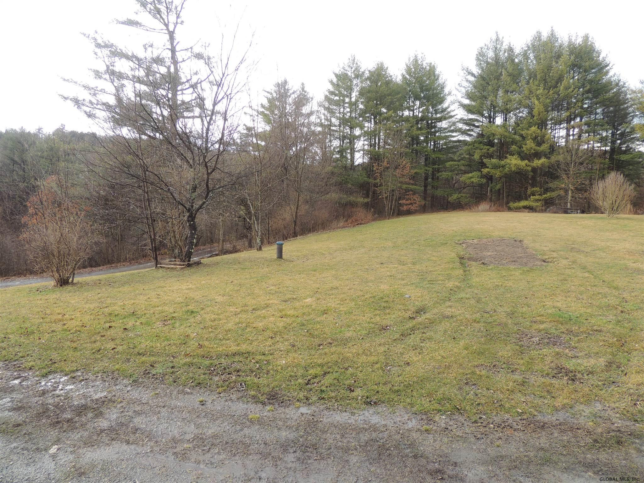 1558 Carlton Road Hampton, NY 12887 - Photo 6 of 24 Photo 6