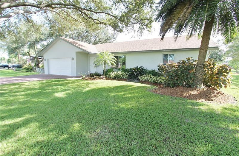 5000 Southwest 201st Terrace Southwest Ranches, FL 33332 - Photo 2 of 43 Photo 2