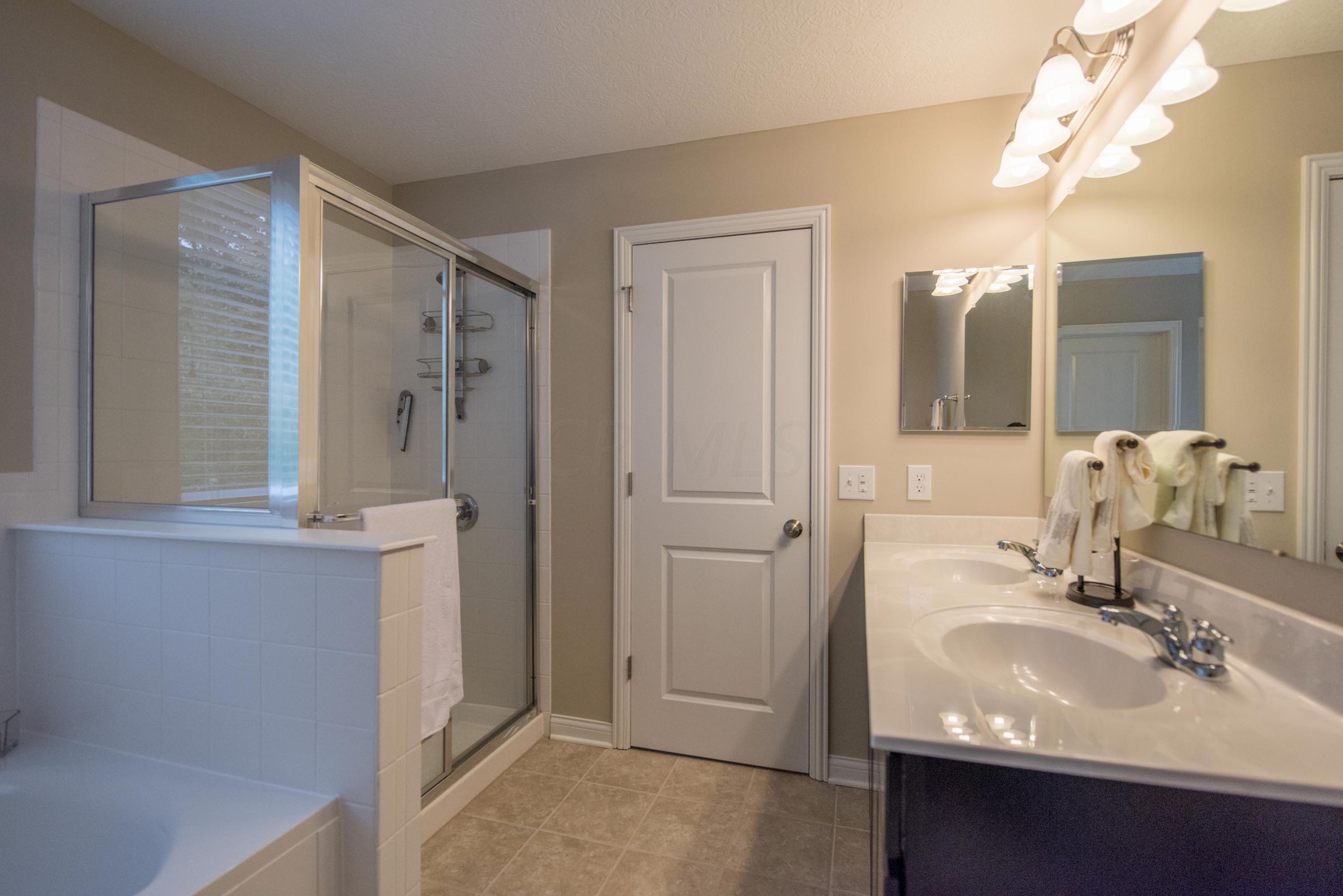 230 Cambridge Road Delaware, OH 43015 - Photo 24 of 34 Gallery Image 24