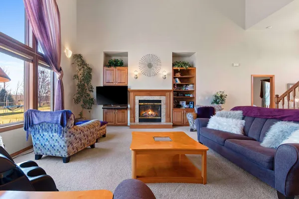 $729,900 | 658 Black Earth Drive, De Pere, WI 54115
