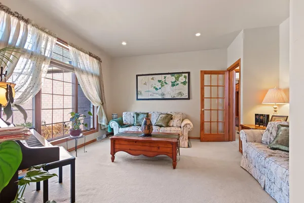 $729,900 | 658 Black Earth Drive, De Pere, WI 54115