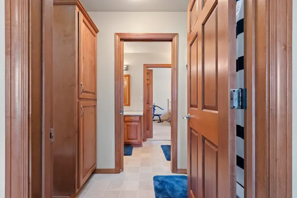 $729,900 | 658 Black Earth Drive, De Pere, WI 54115