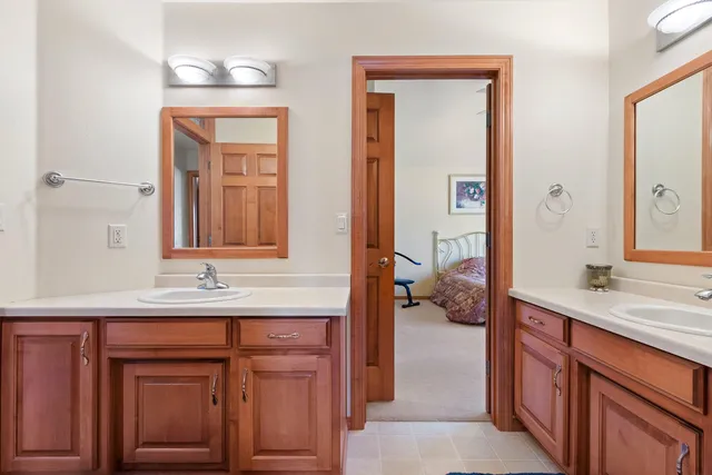 $739,900 | 658 Black Earth Drive, De Pere, WI 54115