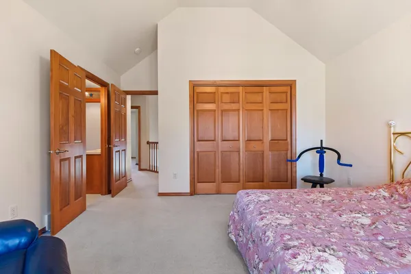 $729,900 | 658 Black Earth Drive, De Pere, WI 54115