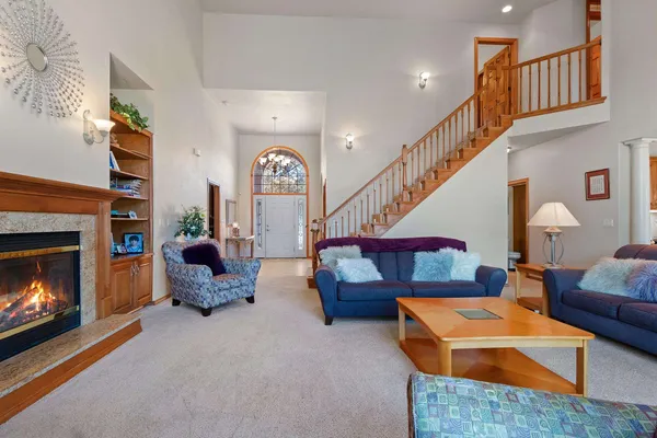 $729,900 | 658 Black Earth Drive, De Pere, WI 54115