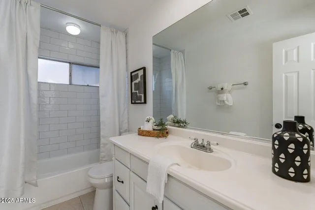 $1,999 | 5248 North 102nd Avenue, Glendale, AZ 85307