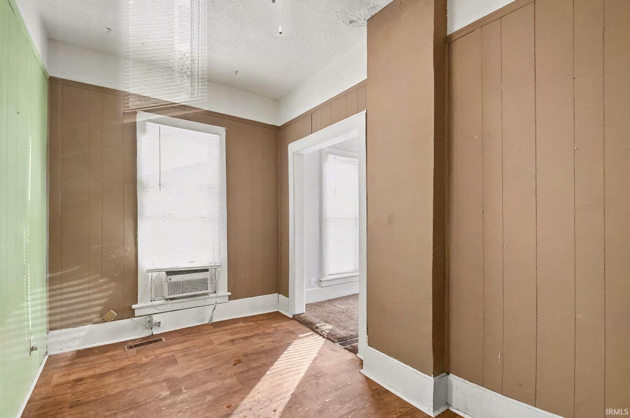 614 Maple Row Elkhart, IN 46514 - Photo 15 of 23