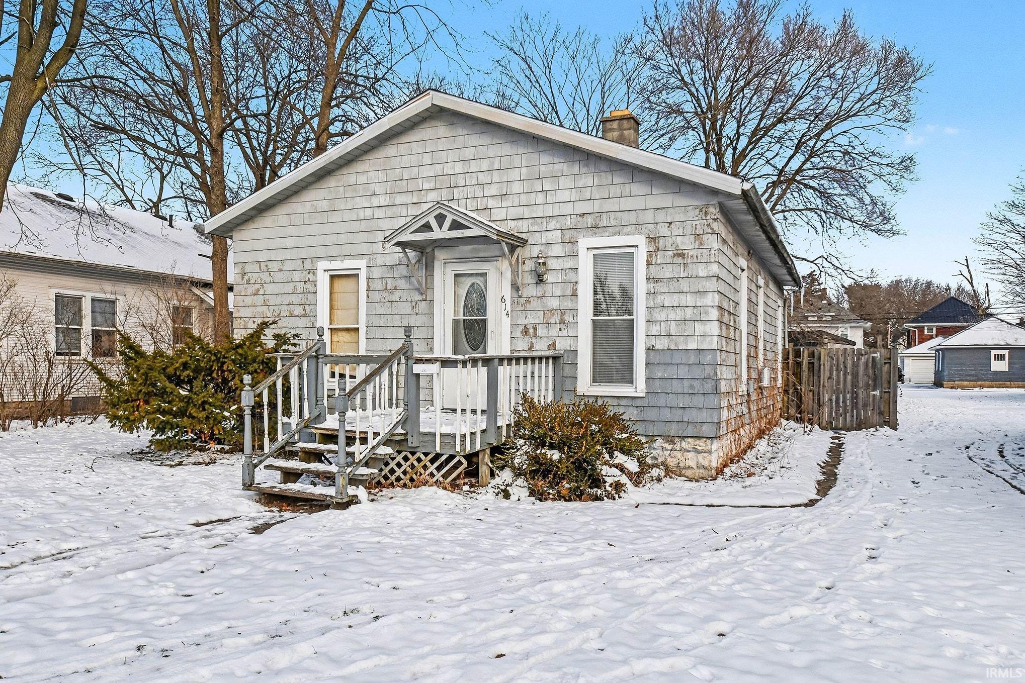 614 Maple Row Elkhart, IN 46514 - Photo 3 of 23