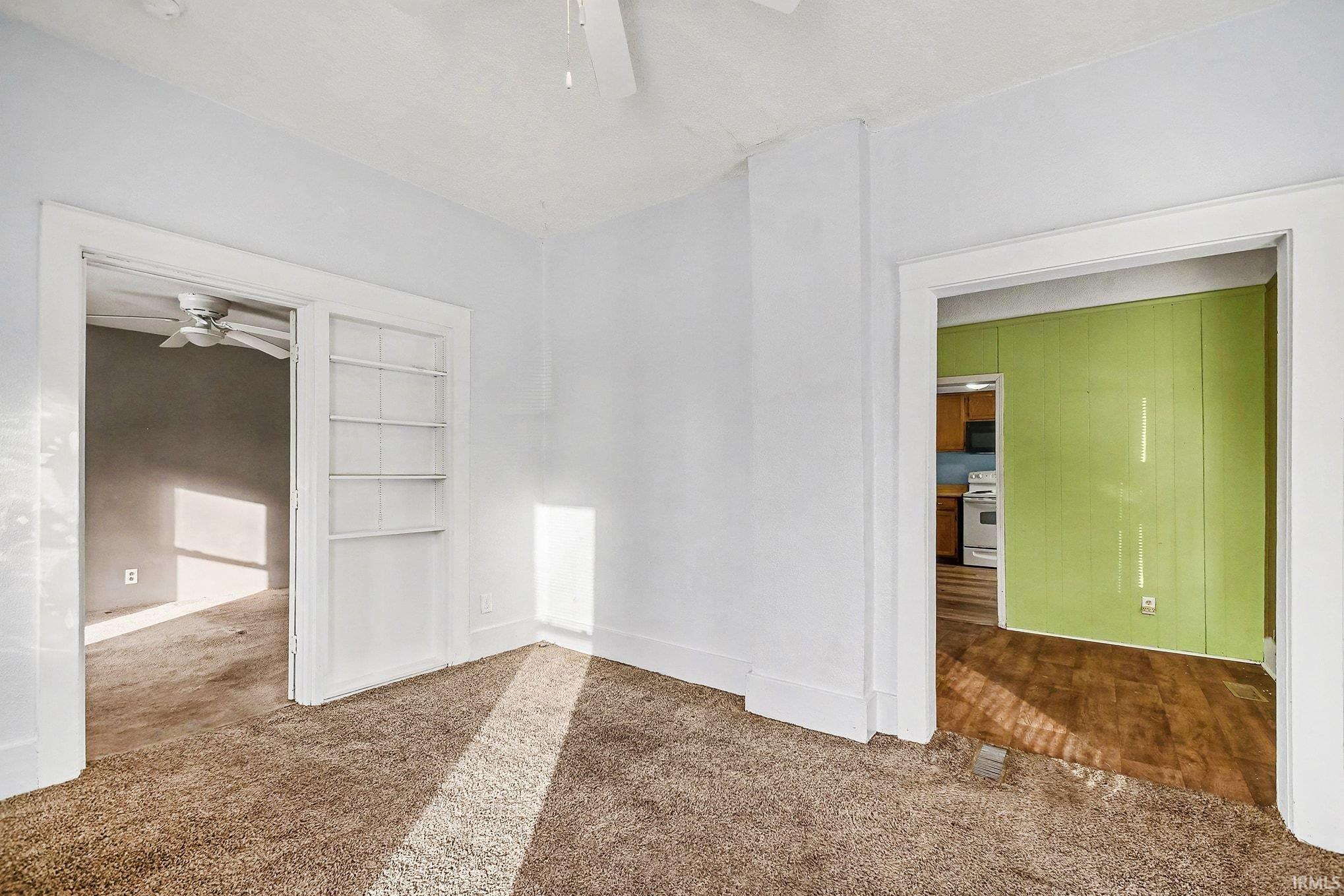 614 Maple Row Elkhart, IN 46514 - Photo 7 of 23