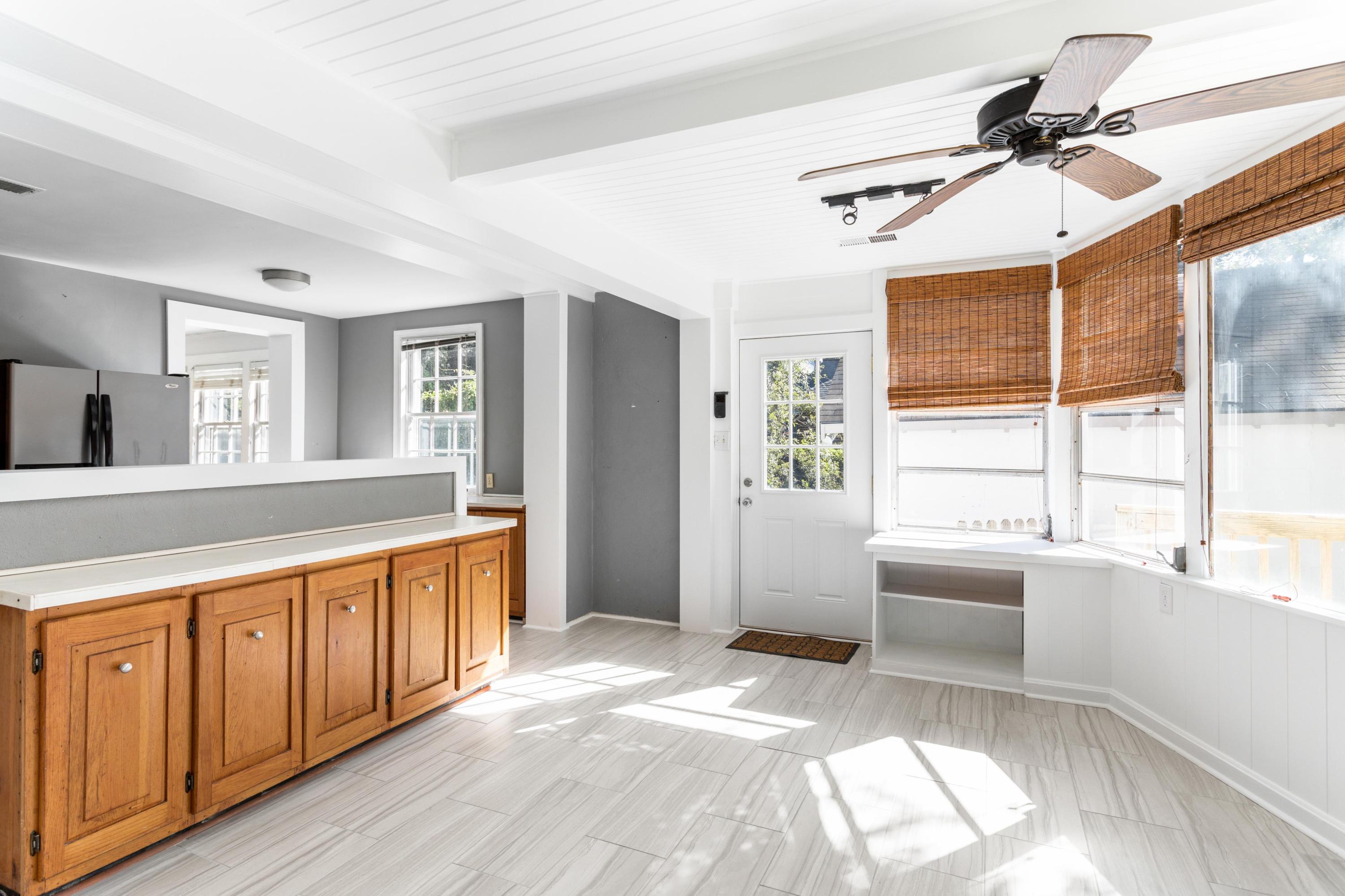 2123 Wappoo Hall Road Charleston, SC 29412 - Photo 9 of 21 CoastalRePhoto_SA-1428