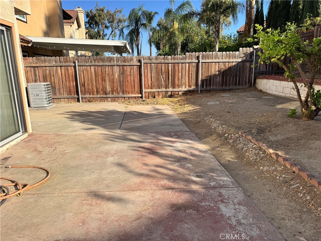 14242 Ranchero Drive Fontana, CA 92337 - Photo 38 of 40 Gallery Image 38