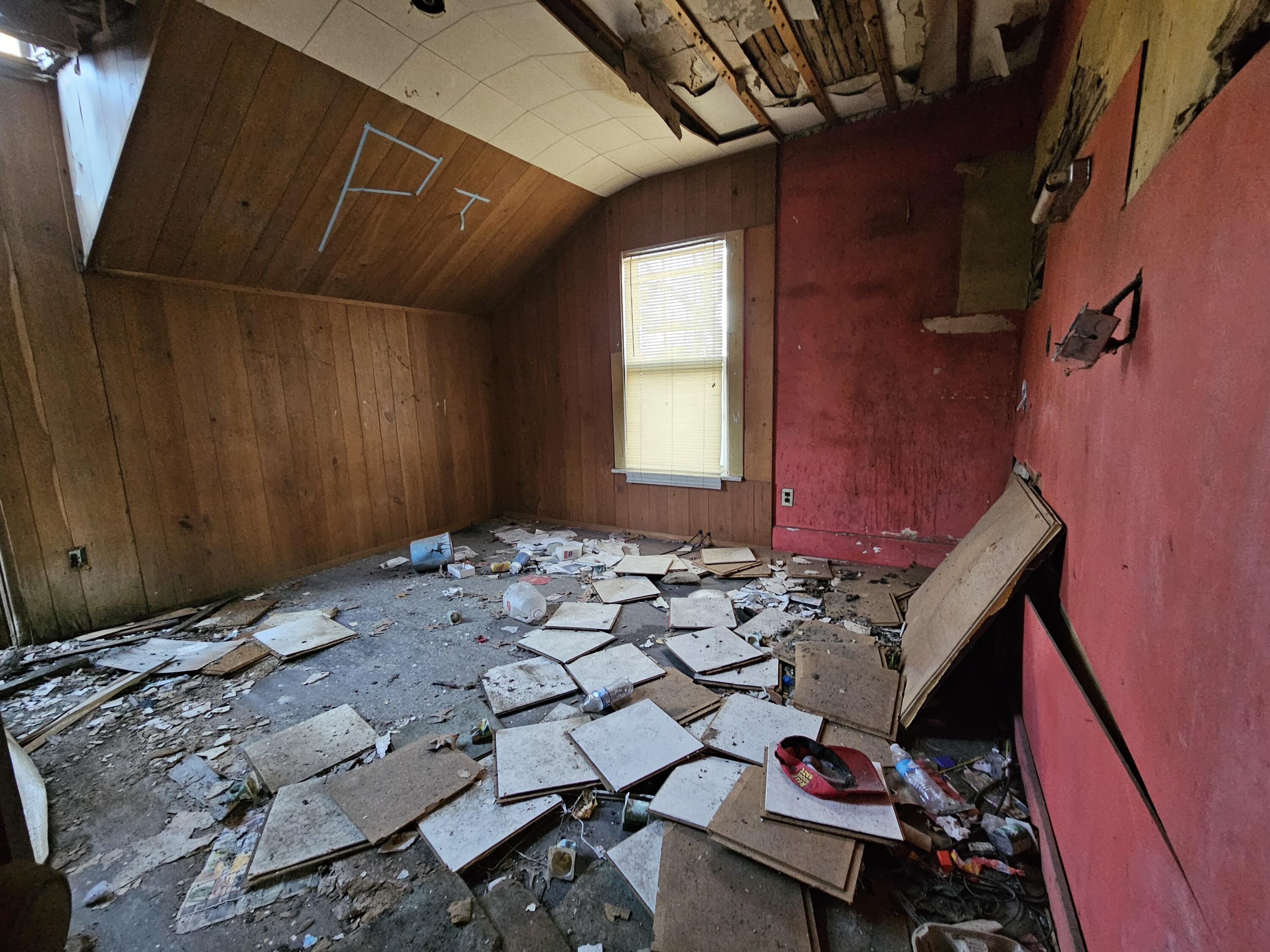 445 East Ridge Road Gary, IN 46409 - Photo 12 of 18 3000x2250