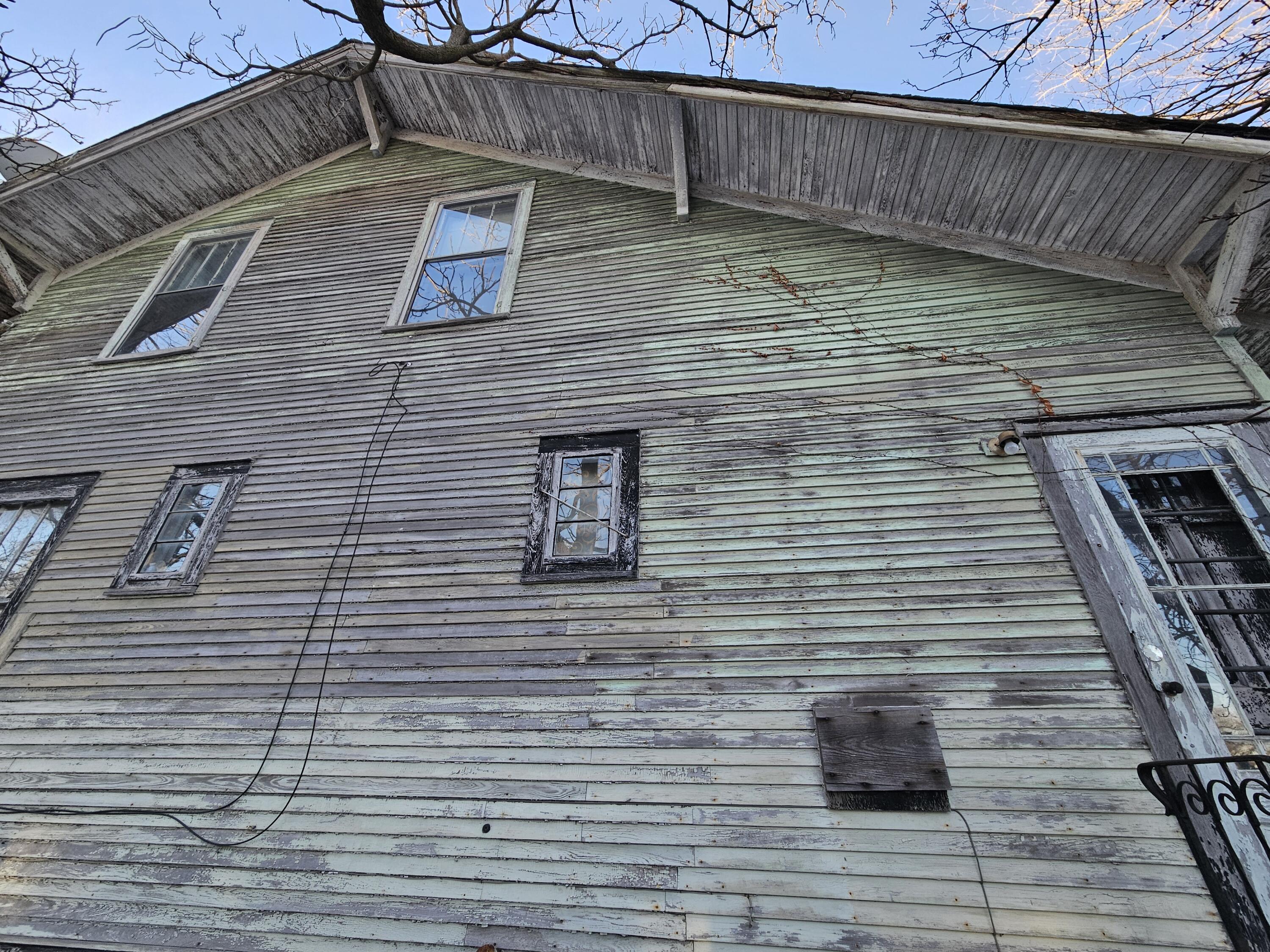 445 East Ridge Road Gary, IN 46409 - Photo 3 of 18 3000x2250