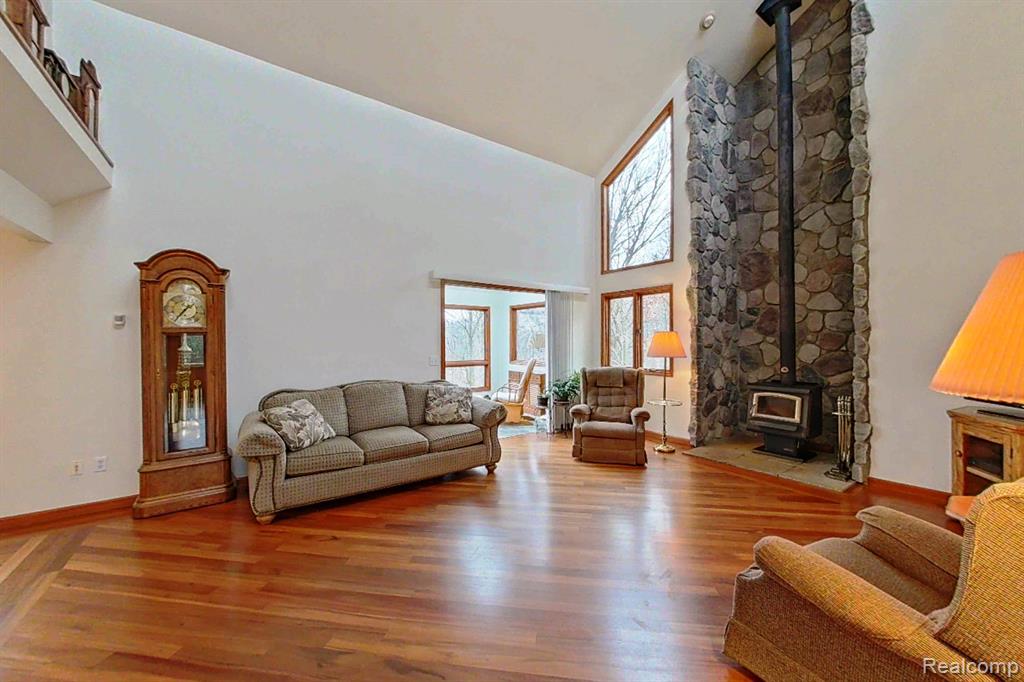 352 Dockham Road Columbiaville, MI 48421 - Photo 18 of 45