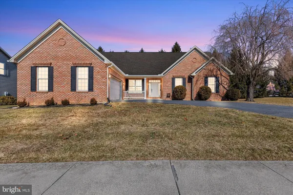 $574,900 | 5525 Barbara Drive, Mechanicsburg, PA 17050