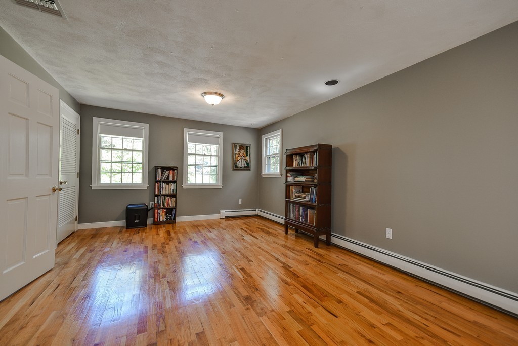 11 Middle Road Sudbury, MA 01776 - Photo 24 of 28 Gallery Image 24