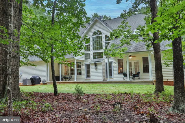 $729,999 | 13608 South General Slocum Court, Fredericksburg, VA 22407