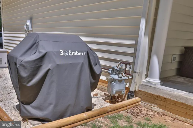 $729,999 | 13608 South General Slocum Court, Fredericksburg, VA 22407