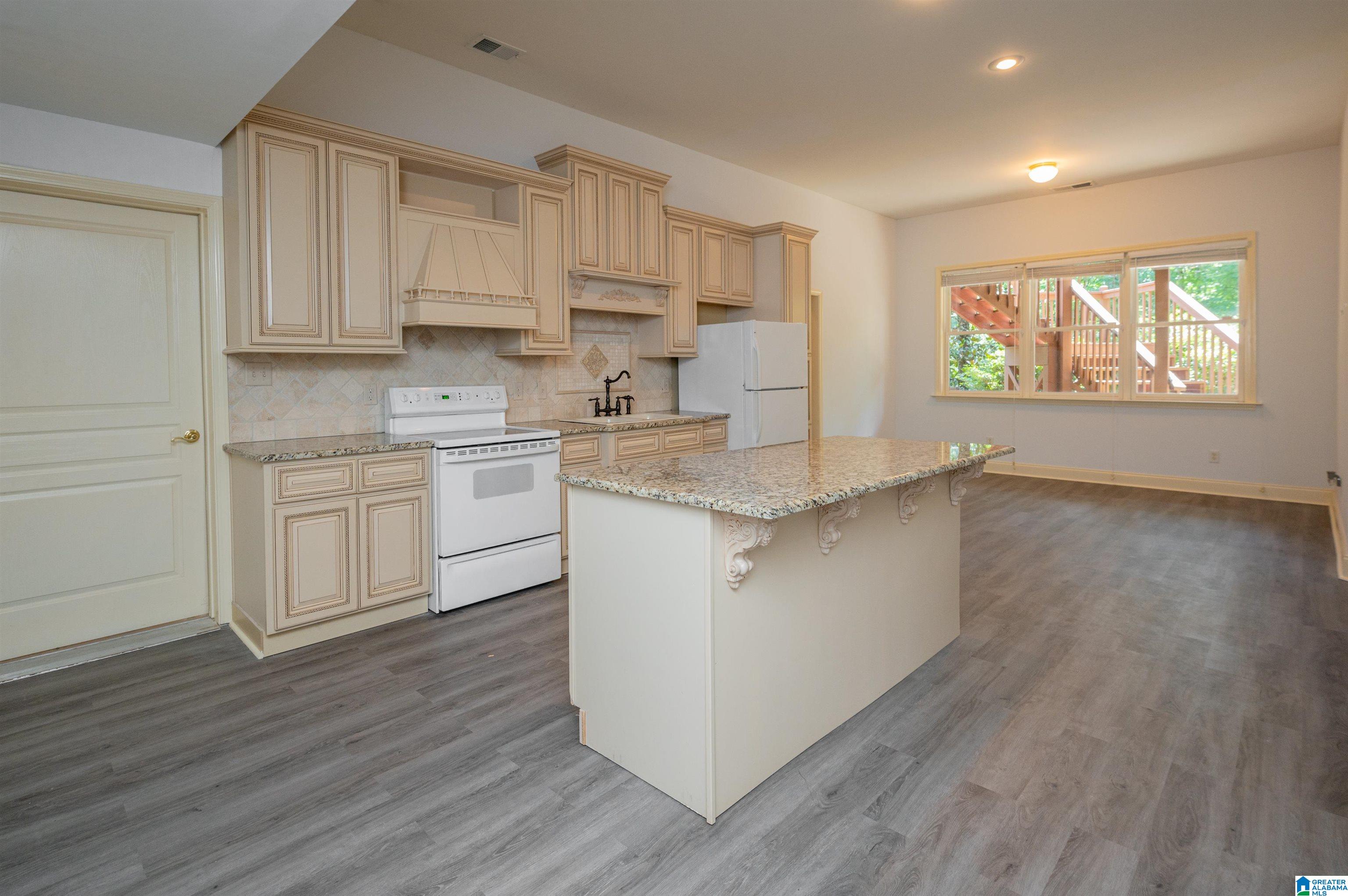 2301 Longleaf Way Birmingham, AL 35243 - Photo 37 of 50