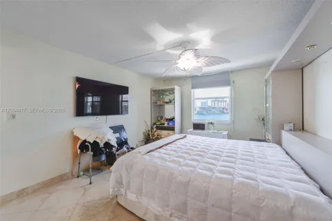 $325,000 | 430 Golden Isles Drive, Unit 306, Hallandale Beach, FL 33009
