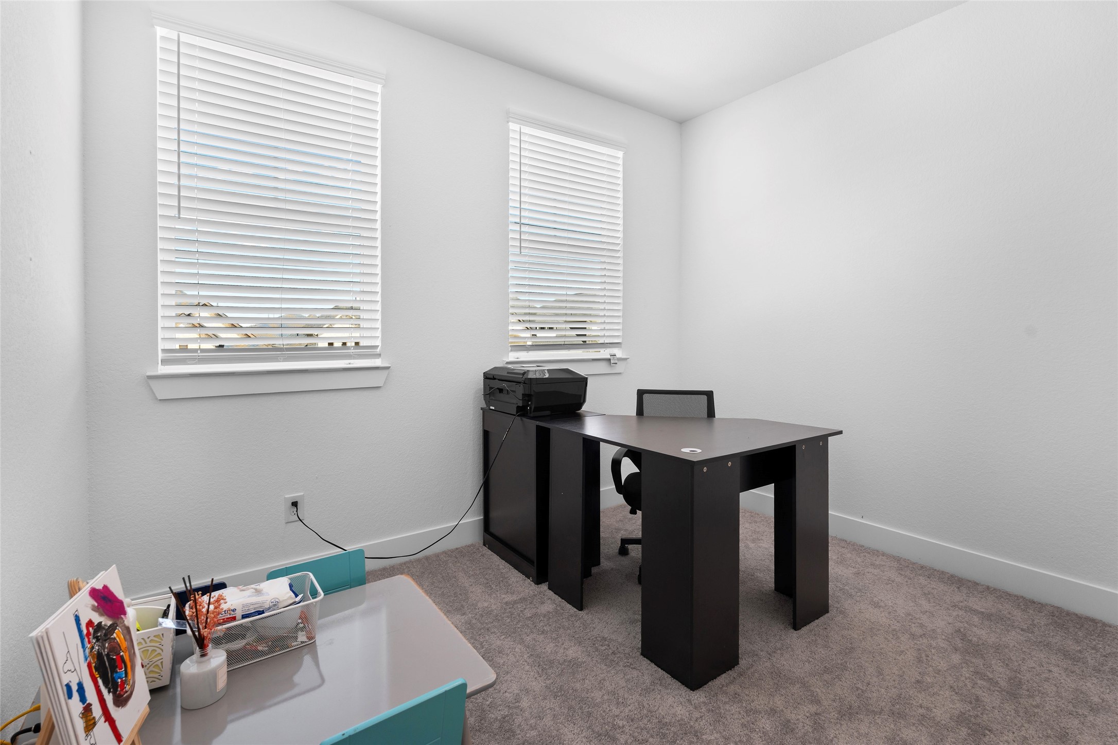 17735 Tree Of Heaven Conroe, TX 77385 - Photo 27 of 35 a room with a table and a window