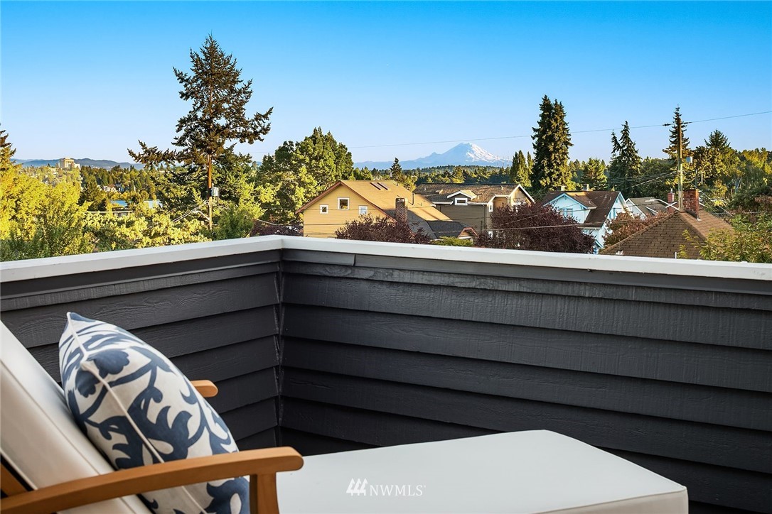 355 North 75th Street Seattle, WA 98103 - Photo 22 of 32 a view of a balcony with an outdoor space
